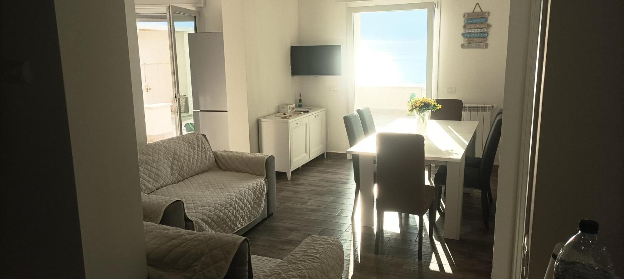 The Suite On The Beach 托瓦尼亚 外观 照片