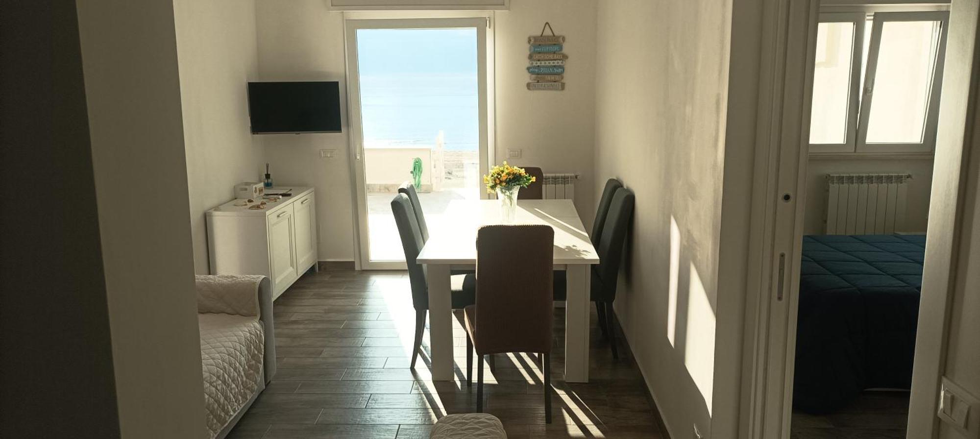 The Suite On The Beach 托瓦尼亚 外观 照片